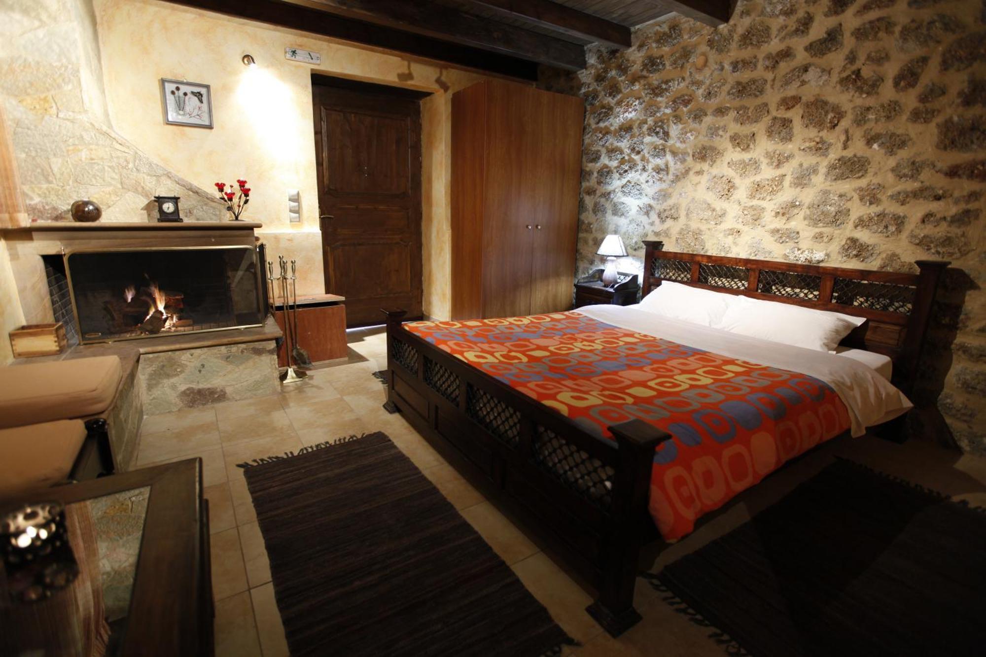 Paliokastro Guesthouse Kato Sinikia Trikalon Bagian luar foto