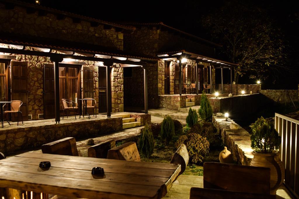 Paliokastro Guesthouse Synikia Mesi Trikalon Bagian luar foto