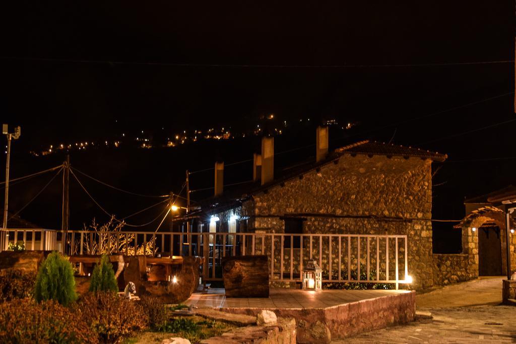 Paliokastro Guesthouse Synikia Mesi Trikalon Bagian luar foto
